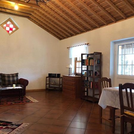 Casa Do Pedro E Da Marina Pensionat Lomba  Eksteriør billede